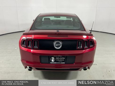 Used 2014 Ford Mustang GT Premium w/ Comfort Package RWD image 8