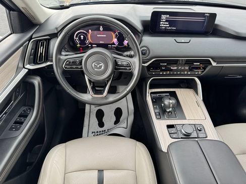 Used 2024 MAZDA CX-90 Plug-In Hybrid w/ Preferred AWD/4WD image 22