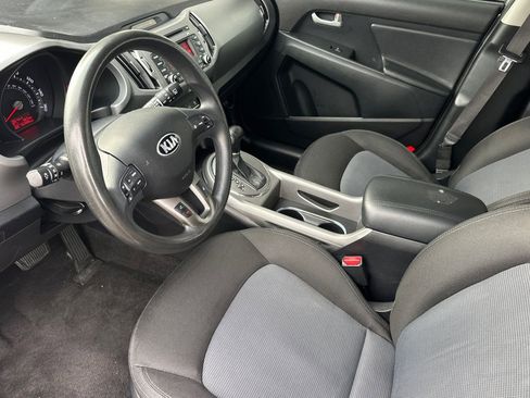 Used 2016 Kia Sportage LX image 10