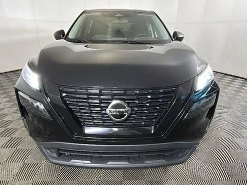 Used 2021 Nissan Rogue S AWD/4WD image 7