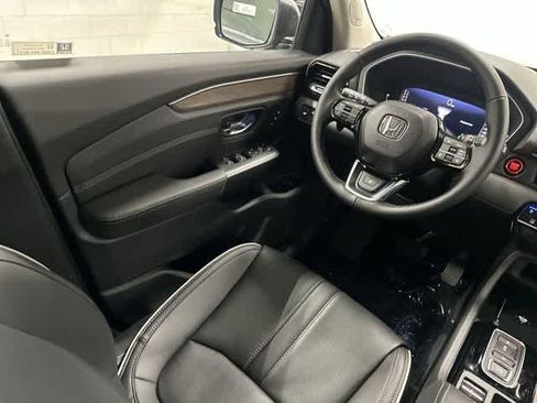 New 2026 Honda Pilot Elite image 12