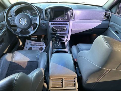 Used 2006 Jeep Grand Cherokee SRT8 w/ SRT Option Group I image 23