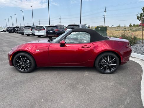 New 2026 MAZDA MX-5 Miata Grand Touring w/ Weather Package RWD image 8
