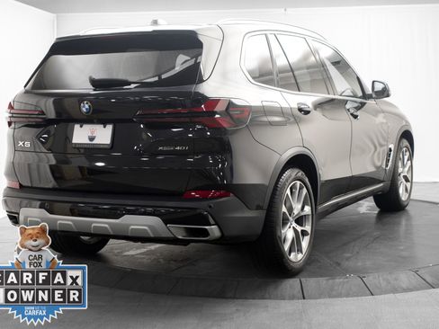 Used 2024 BMW X5 xDrive40i w/ Parking Assistance Package AWD/4WD image 3