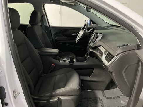 Used 2023 GMC Terrain SLE w/ Driver Convenience Package AWD/4WD image 27