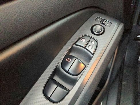 Used 2022 Nissan Altima 2.5 SV AWD/4WD image 24