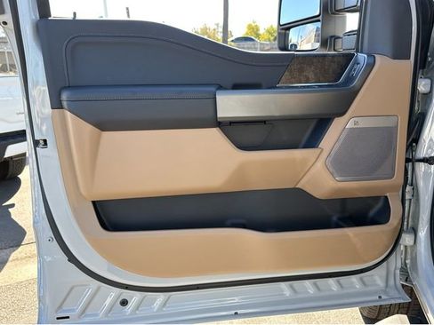 New 2026 Ford F250 XLT w/ XLT Premium Package image 25