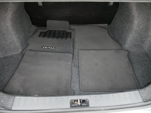 Used 2024 Nissan Versa S w/ Trunk Package FWD image 18