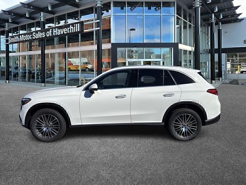 Certified 2026 Mercedes-Benz GLC 300 4MATIC image 4