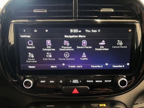 Used 2023 Kia Soul S image 22