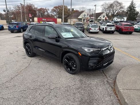 New 2026 Volkswagen Tiguan SE R-Line image 5