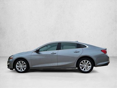 Used 2023 Chevrolet Malibu LT image 9