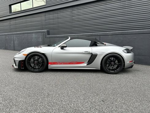 Certified 2025 Porsche 718 Boxster Spyder RS image 7