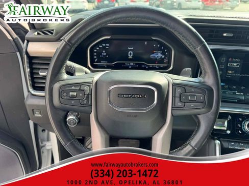 Used 2022 GMC Sierra 1500 Denali AWD/4WD image 18