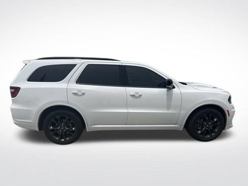 Used 2024 Dodge Durango GT RWD image 9