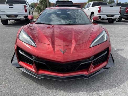 Used 2023 Chevrolet Corvette Z06 w/ Z07 Performance Package image 2
