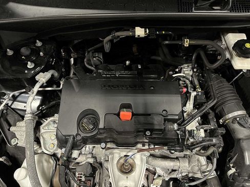 Used 2024 Honda HR-V Sport image 12