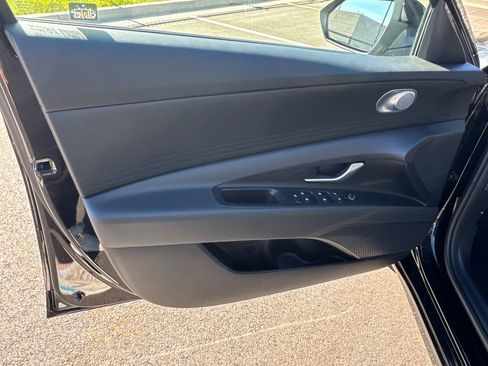 New 2026 Hyundai Elantra SE image 10