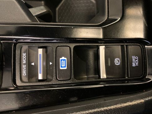 Used 2024 Honda Accord Sport image 39