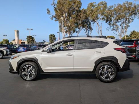 Certified 2025 Subaru Crosstrek 2.0i Premium image 2