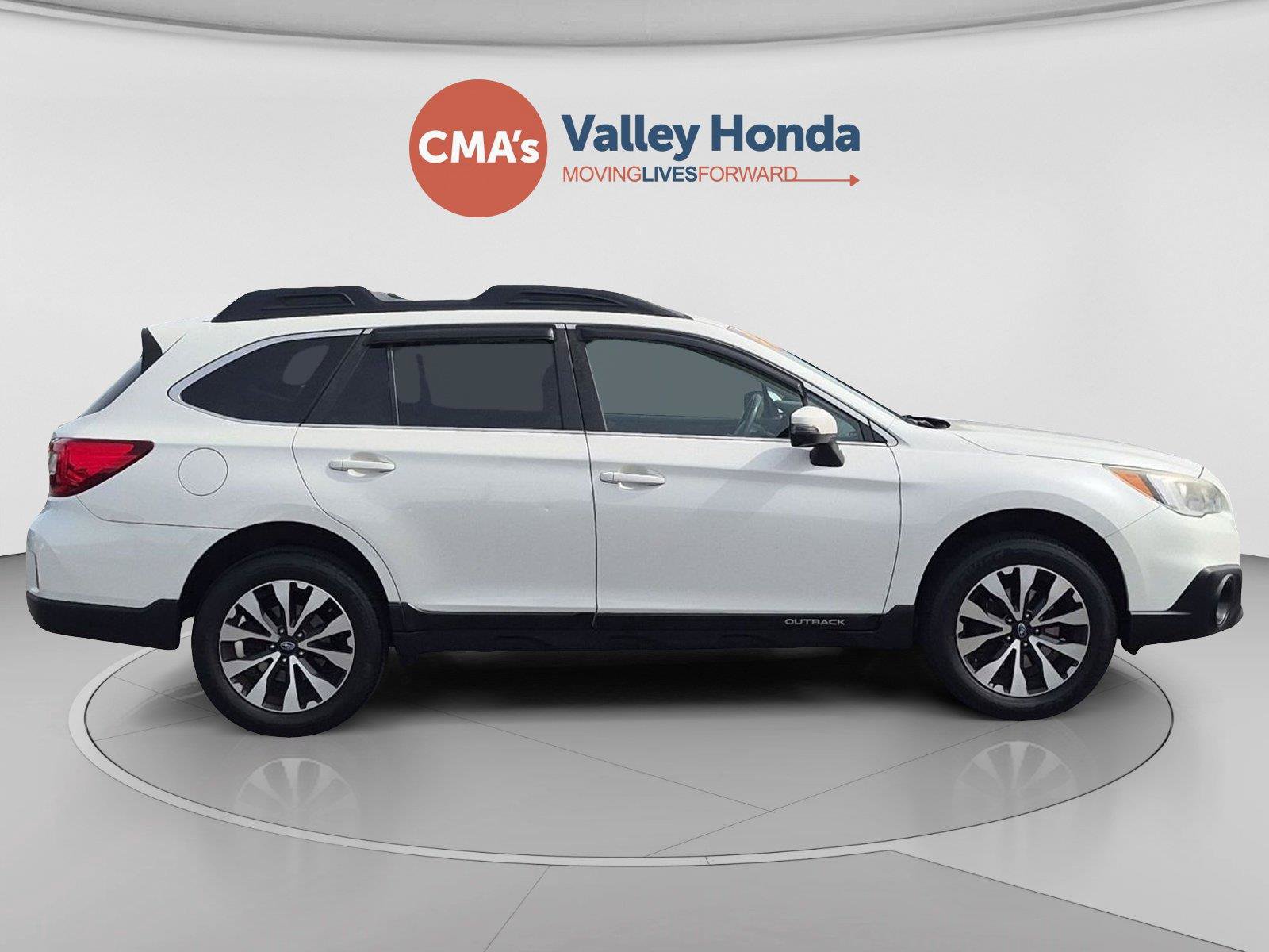 Used 2017 Subaru Outback 2.5i Limited AWD/4WD image 6