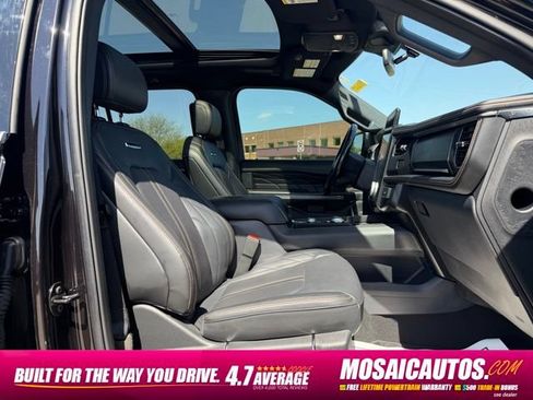 Used 2024 Ford Expedition Platinum AWD/4WD image 9
