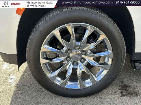 Used 2021 GMC Yukon XL Denali w/ LPO, Illumination Package image 11