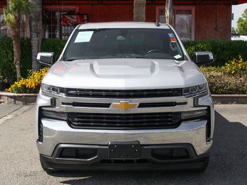 Used 2020 Chevrolet Silverado 1500 LT w/ Convenience Package image 3