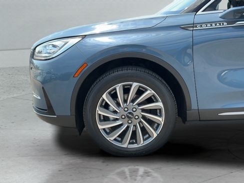Used 2023 Lincoln Corsair Reserve w/ Equipment Group 201A AWD/4WD image 26
