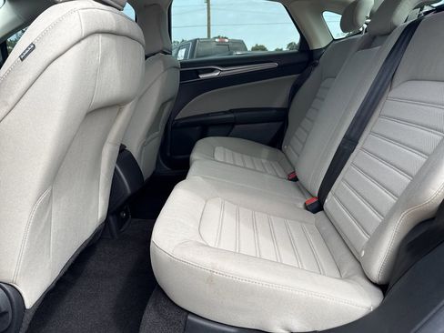 Used 2020 Ford Fusion S FWD image 22