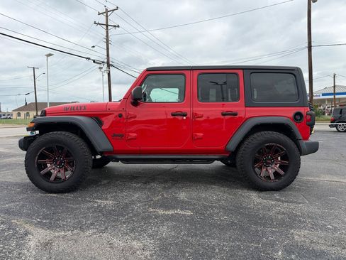 Used 2021 Jeep Wrangler Unlimited Sport AWD/4WD image 8