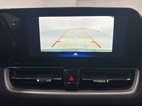 New 2026 Chevrolet TrailBlazer LT w/ LT Cold Weather Package FWD image 16