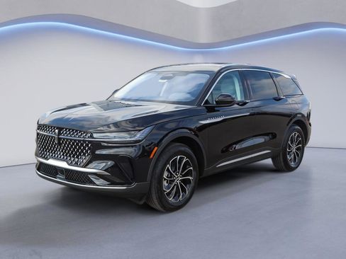 New 2026 Lincoln Nautilus Premier w/ Equipment Group 102A image 2