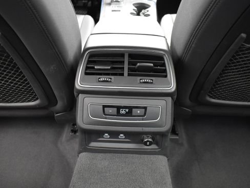 Used 2024 Audi A6 Premium Plus image 15