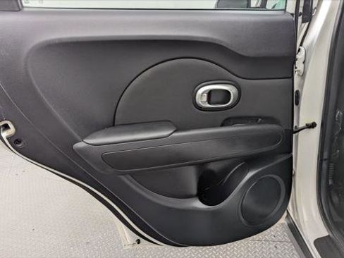 Used 2014 Kia Soul + w/ Eco Package FWD image 16