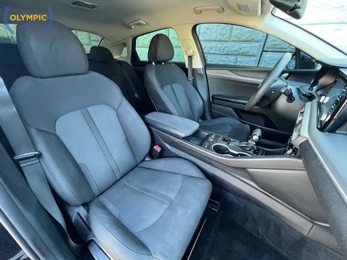 Used 2021 Kia K5 LXS AWD/4WD image 38