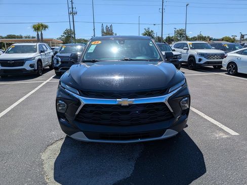 Used 2023 Chevrolet Blazer LT w/ Driver Confidence Package FWD image 3