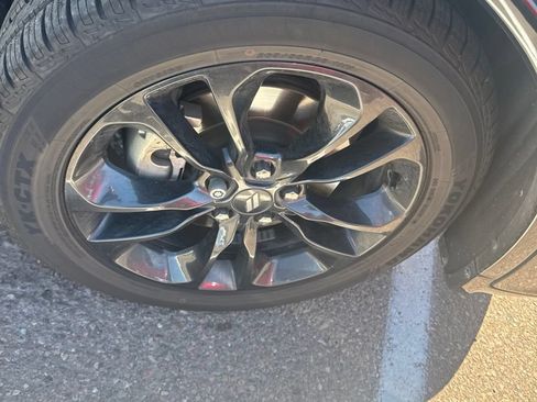 Used 2022 Dodge Durango GT RWD image 9
