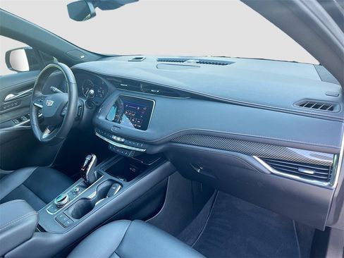 Used 2023 Cadillac XT4 Sport w/ Cold Weather Package image 30