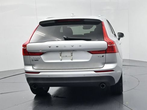 Used 2019 Volvo XC60 T5 Momentum w/ Multimedia Package AWD/4WD image 7