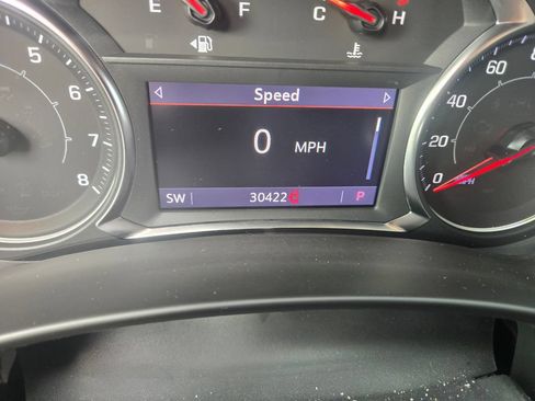 Used 2023 GMC Terrain SLT w/ Elevation Edition FWD image 12