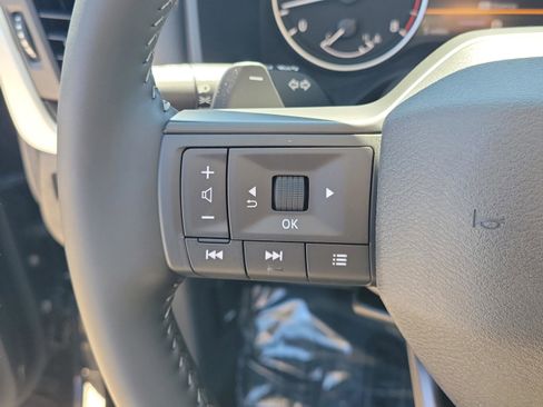 New 2026 Nissan Rogue SV FWD image 27