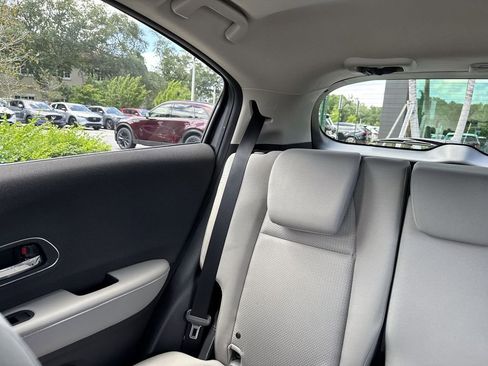 Used 2019 Honda HR-V EX image 17