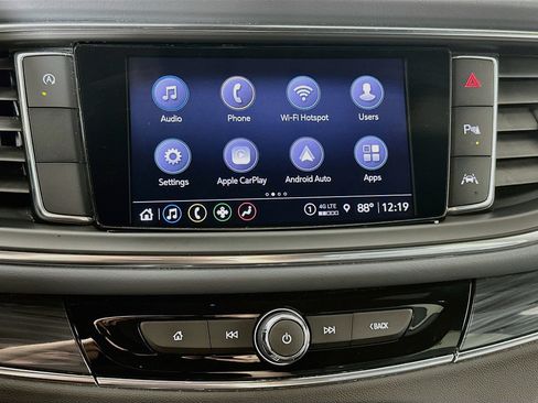 Used 2023 Buick Enclave Essence FWD image 14