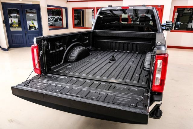 Used 2023 Ford F250 XLT w/ FX4 Off-Road Package AWD/4WD image 57