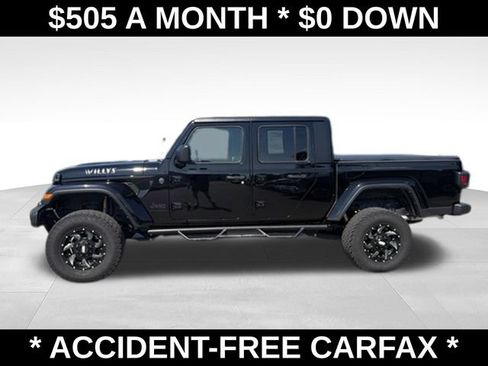 Used 2023 Jeep Gladiator Sport AWD/4WD image 2