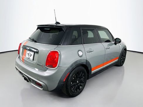 Used 2016 MINI Cooper S image 5