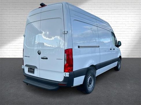 New 2025 Mercedes-Benz Sprinter 2500 image 9