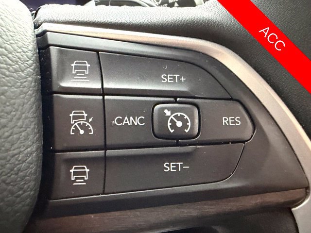 Used 2023 Jeep Grand Cherokee L Limited w/ Luxury Tech Group II AWD/4WD image 38