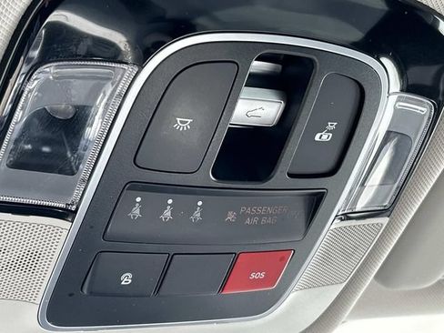 Certified 2024 Hyundai Tucson Limited AWD/4WD image 32